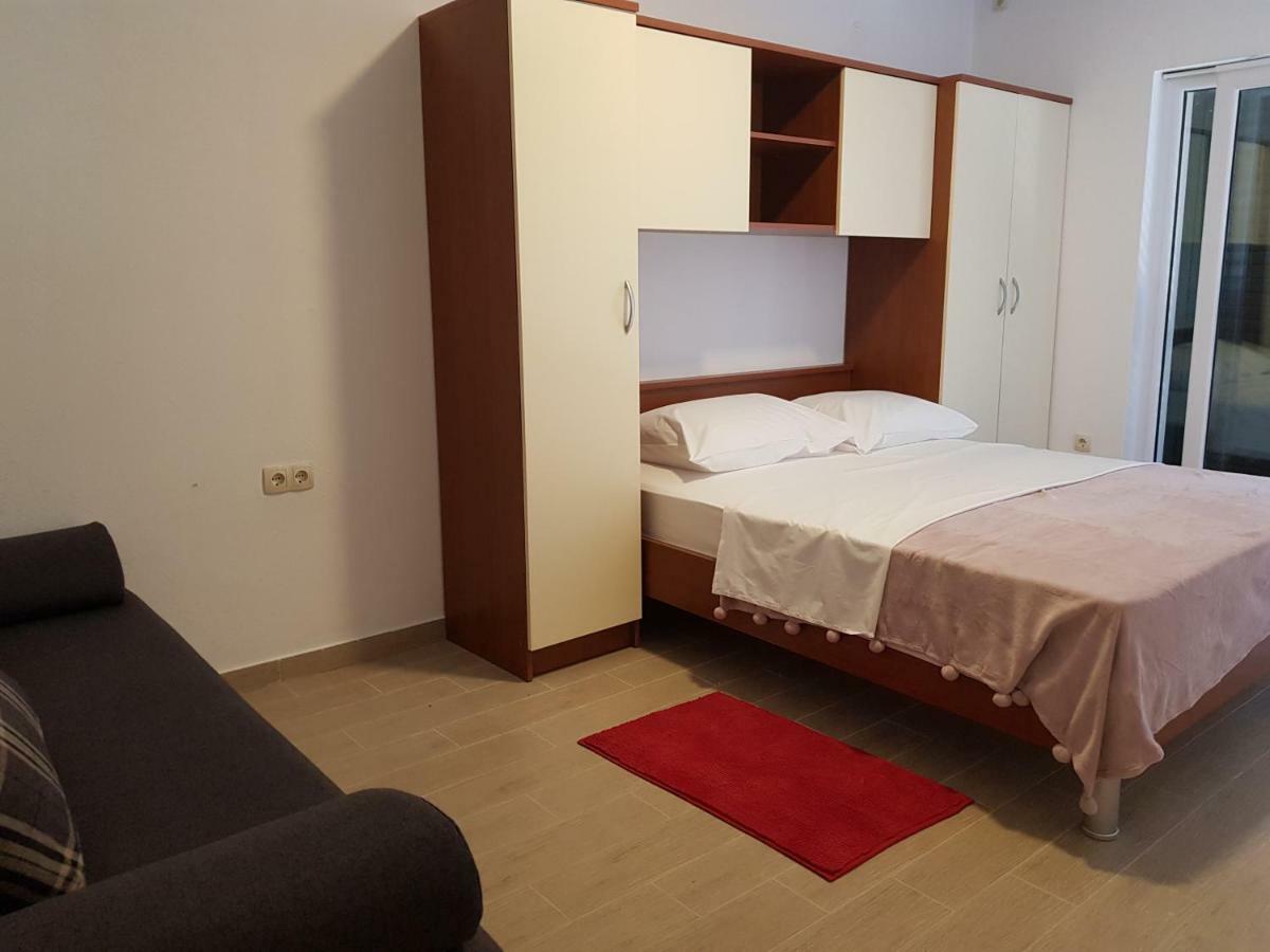 "Laurier" Rooms & Apartments Čelina Kültér fotó